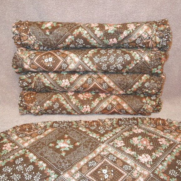 Vtg Town & Country Quilted Placemats Set Of 5 Patchwork Ruffle Farmhouse MCM New - Picture 5 of 5